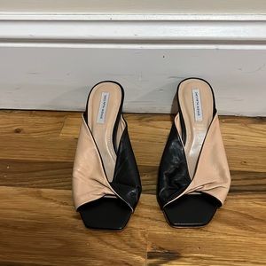 Black and Nude Sandals sz 9